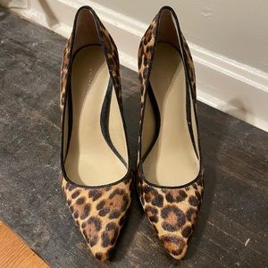 ANN TAYLOR LEOPARD SKIN HEEL PUMPS Size 5